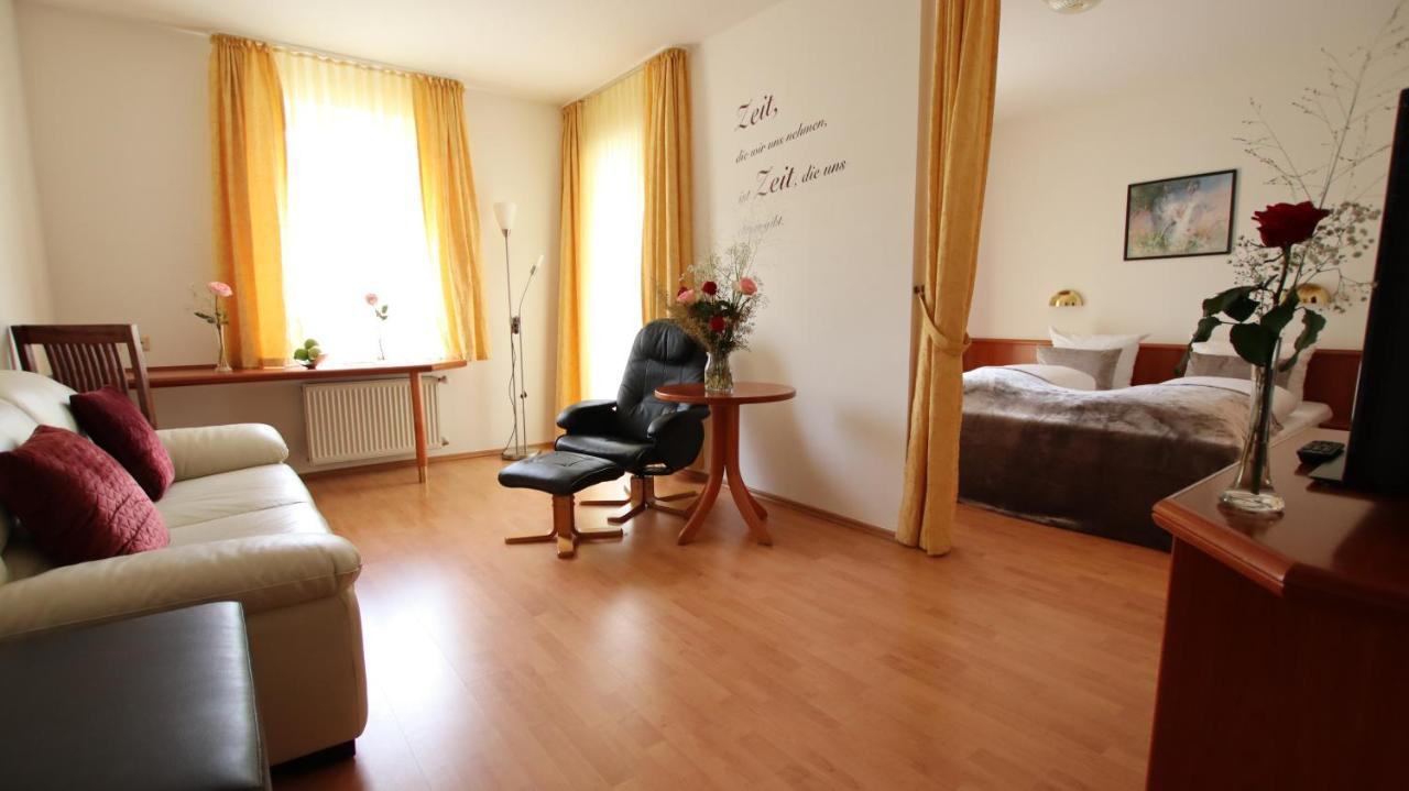 Hotel Kurparkblick Bad Bergzabern Kültér fotó