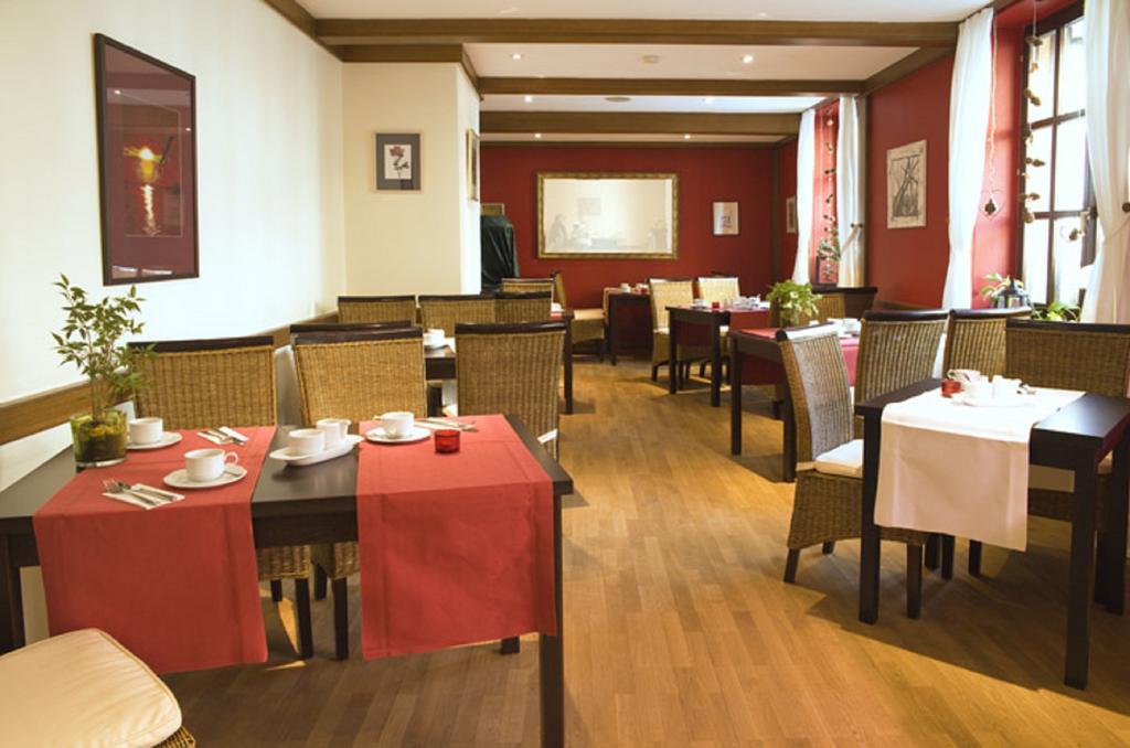 Hotel Kurparkblick Bad Bergzabern Kültér fotó