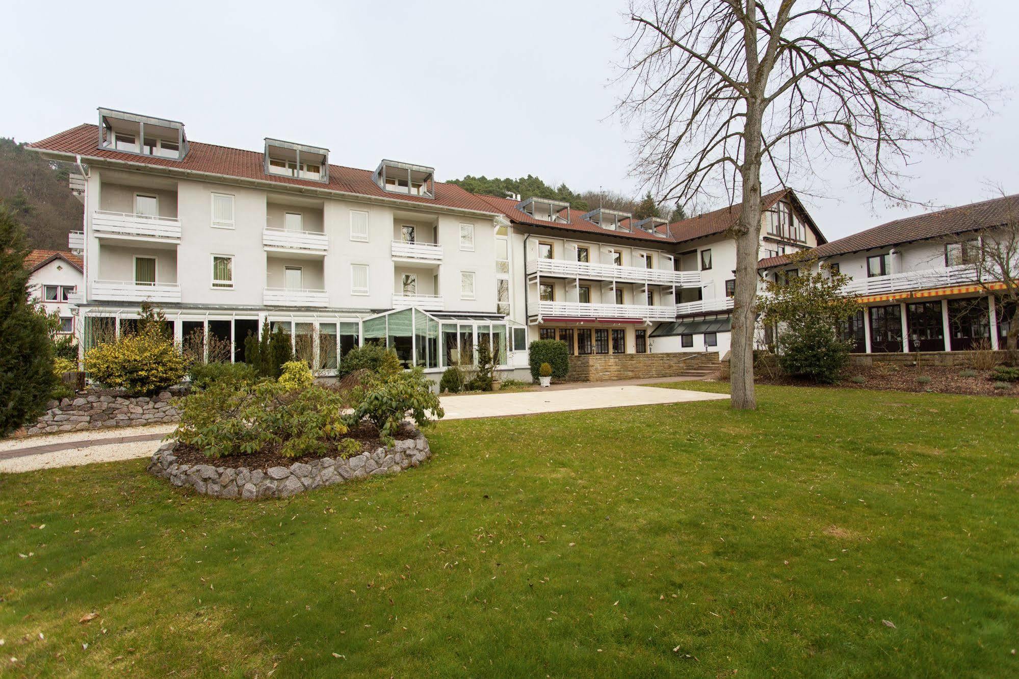 Hotel Kurparkblick Bad Bergzabern Kültér fotó